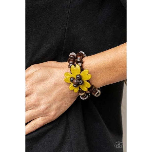 Paparazzi Flavor Yellow Flower Bracelet