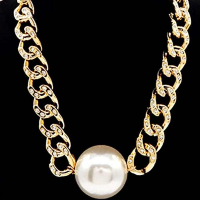 Pearl Pendant Rhinestone Embellished Chain Necklace